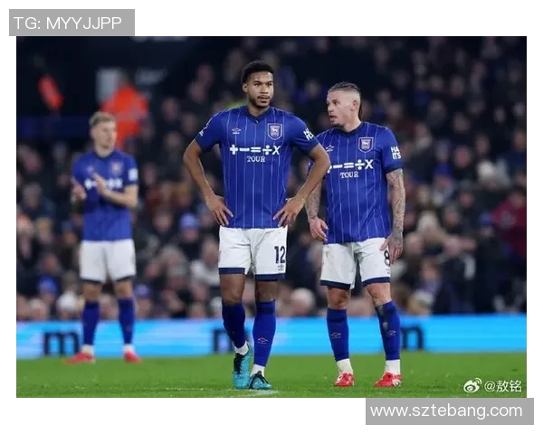 南安普敦主场迎战莱斯特城双方争夺英超宝贵积分之战